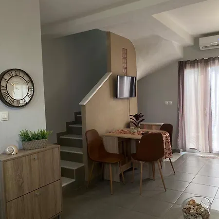Sofia's Maisonette No2 * Nea Moudania